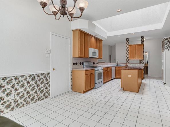 1303  Hillcrest Drive , Allen Texas 75002