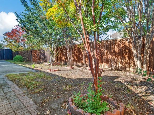 1303  Hillcrest Drive , Allen Texas 75002