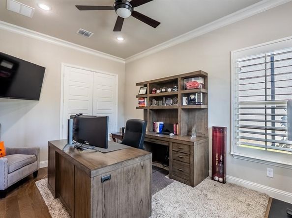 1806  Birds Fort Trail , Arlington Texas 76005