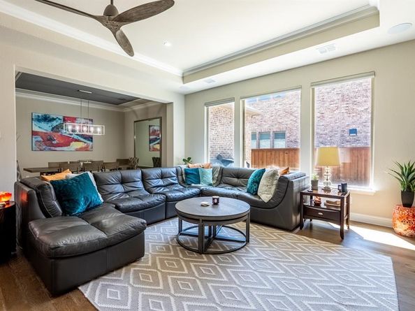 1806  Birds Fort Trail , Arlington Texas 76005