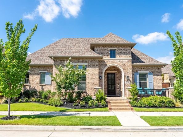 1806  Birds Fort Trail , Arlington Texas 76005