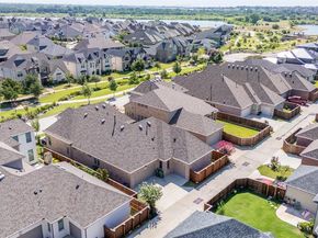 1806  Birds Fort Trail , Arlington Texas 76005