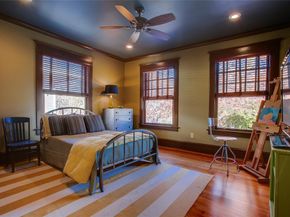 115 S Rosemont Avenue , Dallas Texas 75208