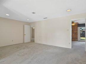 4108  Alicante Avenue , Fort Worth Texas 76133