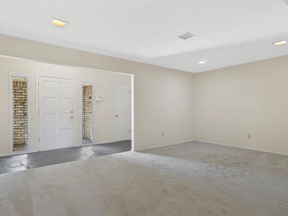 4108  Alicante Avenue , Fort Worth Texas 76133