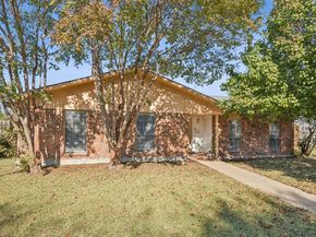 3113  Ridgemoor Drive , Garland Texas 75044
