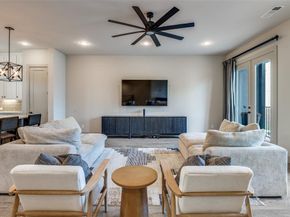 1434  Elevado Drive , Dallas Texas 75212