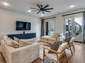 1434  Elevado Drive , Dallas Texas 75212