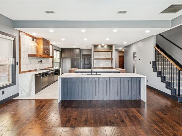 5717  Spirit Lake  , Fort Worth Texas 76179