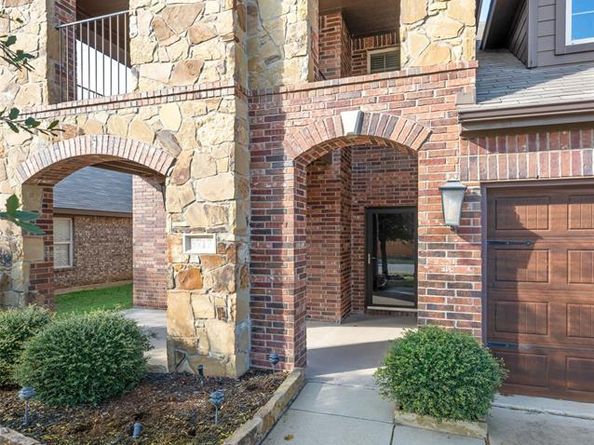 5717  Spirit Lake  , Fort Worth Texas 76179