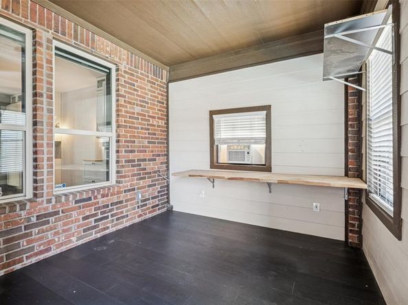 5717  Spirit Lake  , Fort Worth Texas 76179