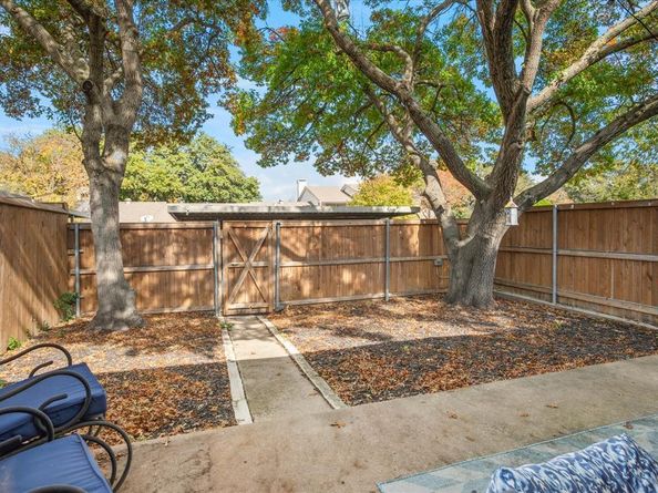 13641  Flagstone Lane , Dallas Texas 75240