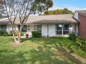 13641  Flagstone Lane , Dallas Texas 75240