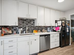 13641  Flagstone Lane , Dallas Texas 75240