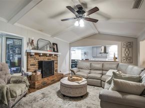 3946  Candlenut Lane , Dallas Texas 75244