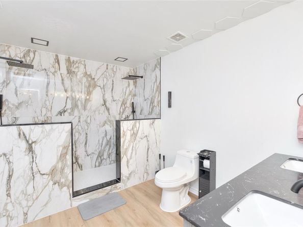 115  Tiger Trail , Cedar Hill Texas 75104