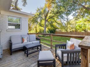 9115  Boundbrook Avenue , Dallas Texas 75243