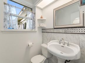 9115  Boundbrook Avenue , Dallas Texas 75243