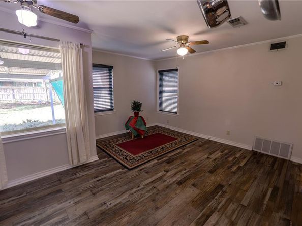 10465  Ferguson Road , Dallas Texas 75228