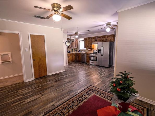 10465  Ferguson Road , Dallas Texas 75228