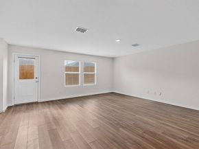 9206  Marilyn Place , Dallas Texas 75227