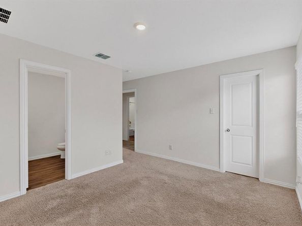 9206  Marilyn Place , Dallas Texas 75227