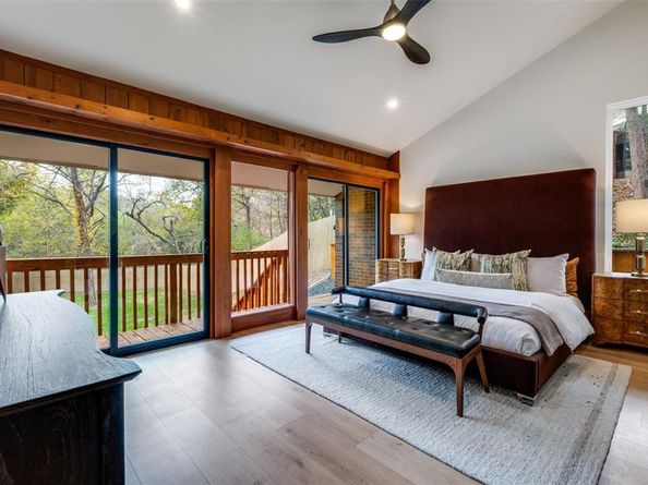 3974  Lost Creek Drive , Dallas Texas 75224