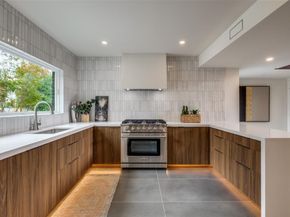 3974  Lost Creek Drive , Dallas Texas 75224