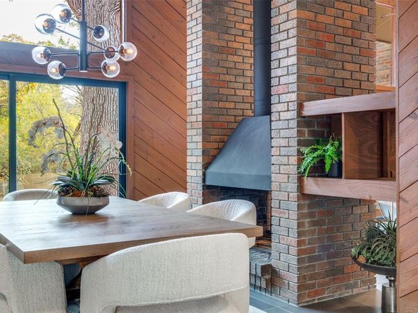 3974  Lost Creek Drive , Dallas Texas 75224