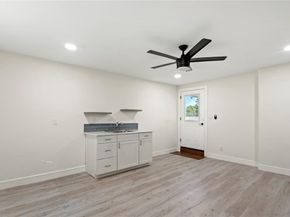 4128  Pluto Street , Dallas Texas 75212