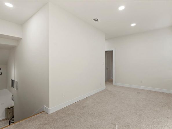 4128  Pluto Street , Dallas Texas 75212