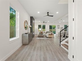 4128  Pluto Street , Dallas Texas 75212