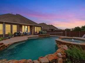 412  Dominion Street , Euless Texas 76039