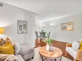 4525  Gilbert Avenue  104, Dallas Texas 75219