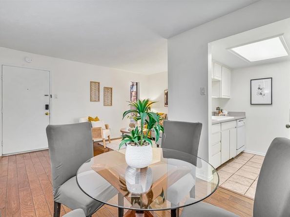 4525  Gilbert Avenue  104, Dallas Texas 75219