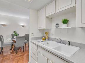 4525  Gilbert Avenue  104, Dallas Texas 75219