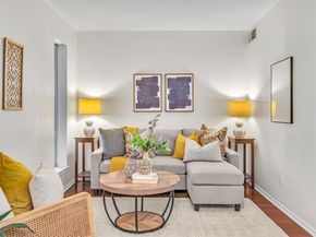 4525  Gilbert Avenue  104, Dallas Texas 75219