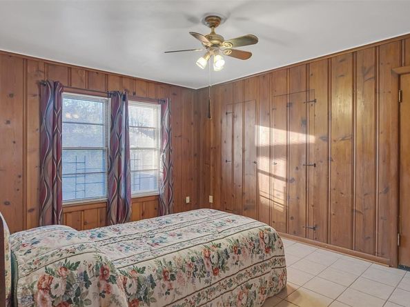 4735  Panola Avenue , Fort Worth Texas 76103