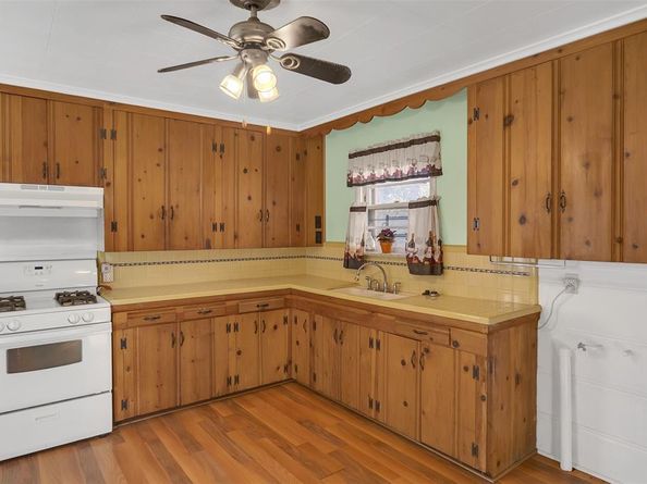 4735  Panola Avenue , Fort Worth Texas 76103