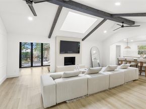 1513  Carriage Lane , Garland Texas 75043