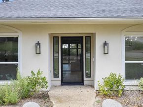 1513  Carriage Lane , Garland Texas 75043