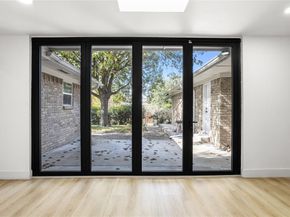 1513  Carriage Lane , Garland Texas 75043