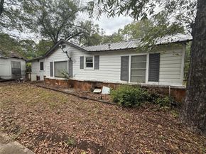 3001  Huron Trail , Lake Worth Texas 76135