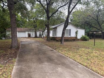 3001  Huron Trail 