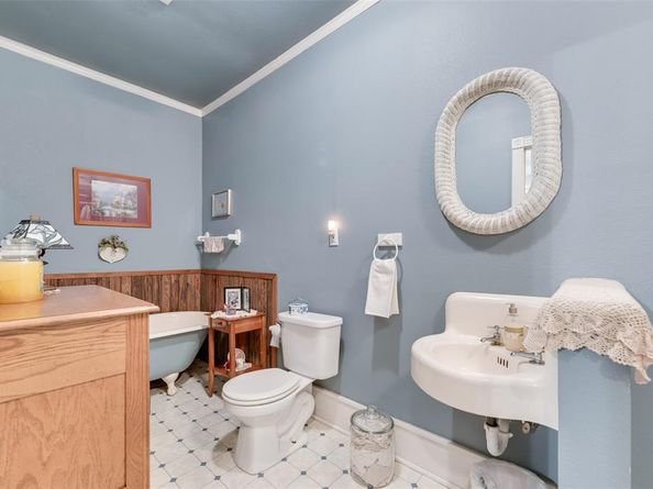 318 S O Connor Road , Irving Texas 75060