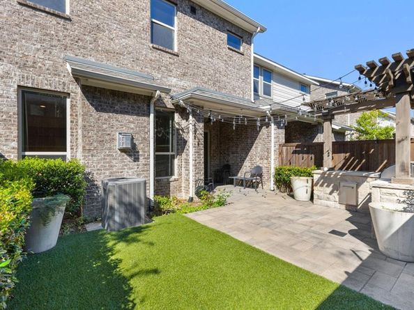 17728  Sage Lane , Dallas Texas 75252