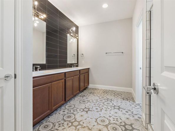17728  Sage Lane , Dallas Texas 75252