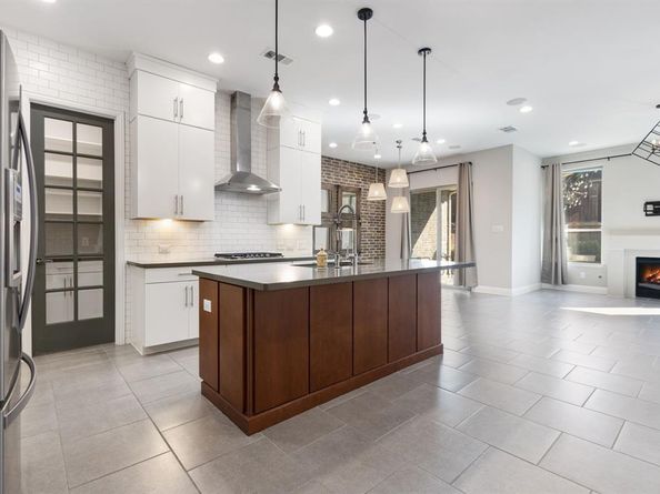 17728  Sage Lane , Dallas Texas 75252