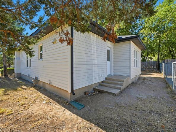 3333  Meadowbrook Drive , Fort Worth Texas 76103