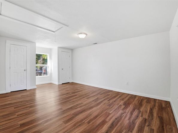 3521  Fairfax Avenue , Fort Worth Texas 76119
